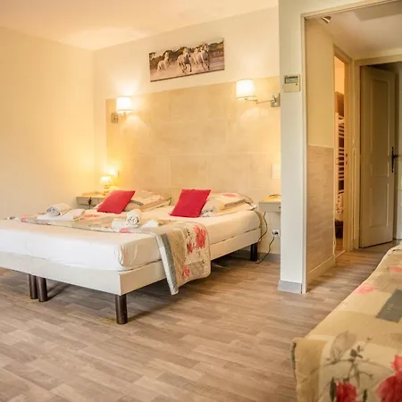 Hotel Des Granges Arles