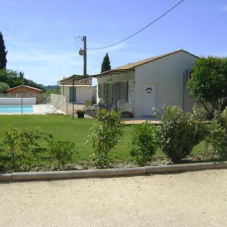 Logis Des Granges Arlés