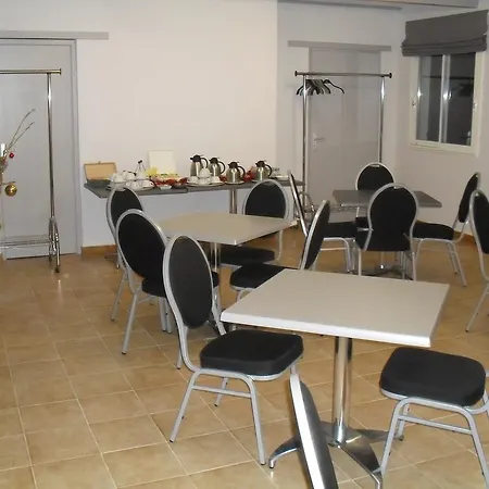 Des Granges Hotel Arles