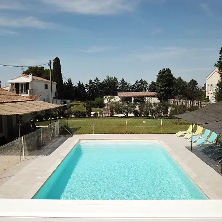Hotel Logis Des Granges 3*